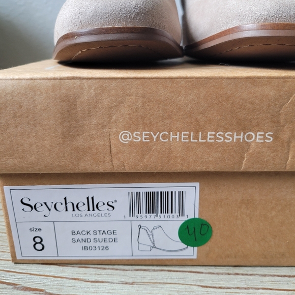 Seychelles Back Stage Suede Ankle Booties New In Box Sz 8 - Picture 3 of 9